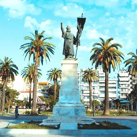 Theano's Cozy & Quiet Lux Flat - Wifi & Full Amenities 아파트 *